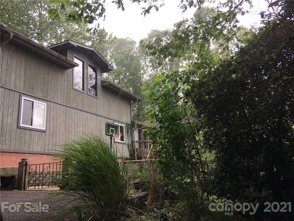 3613 Macedonia Church Road Lake Toxaway NC 28747