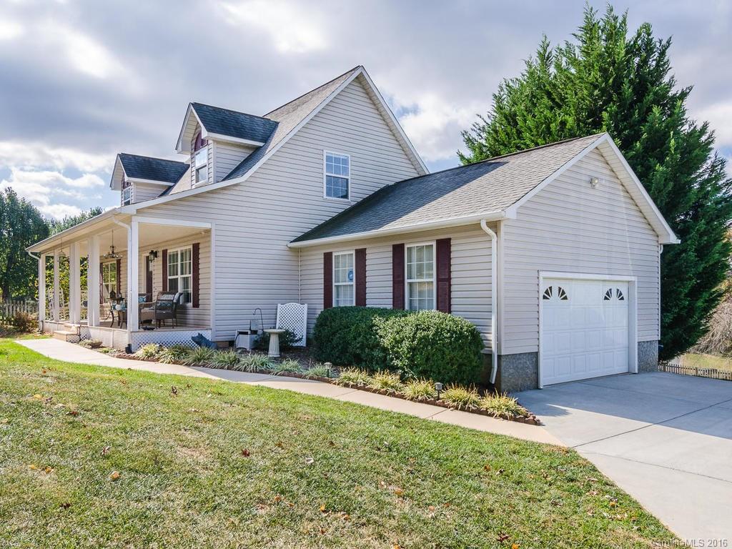 223 Ferguson Drive Asheville NC 28806