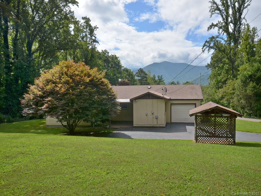 300 Woodland Drive Swannanoa NC 28778