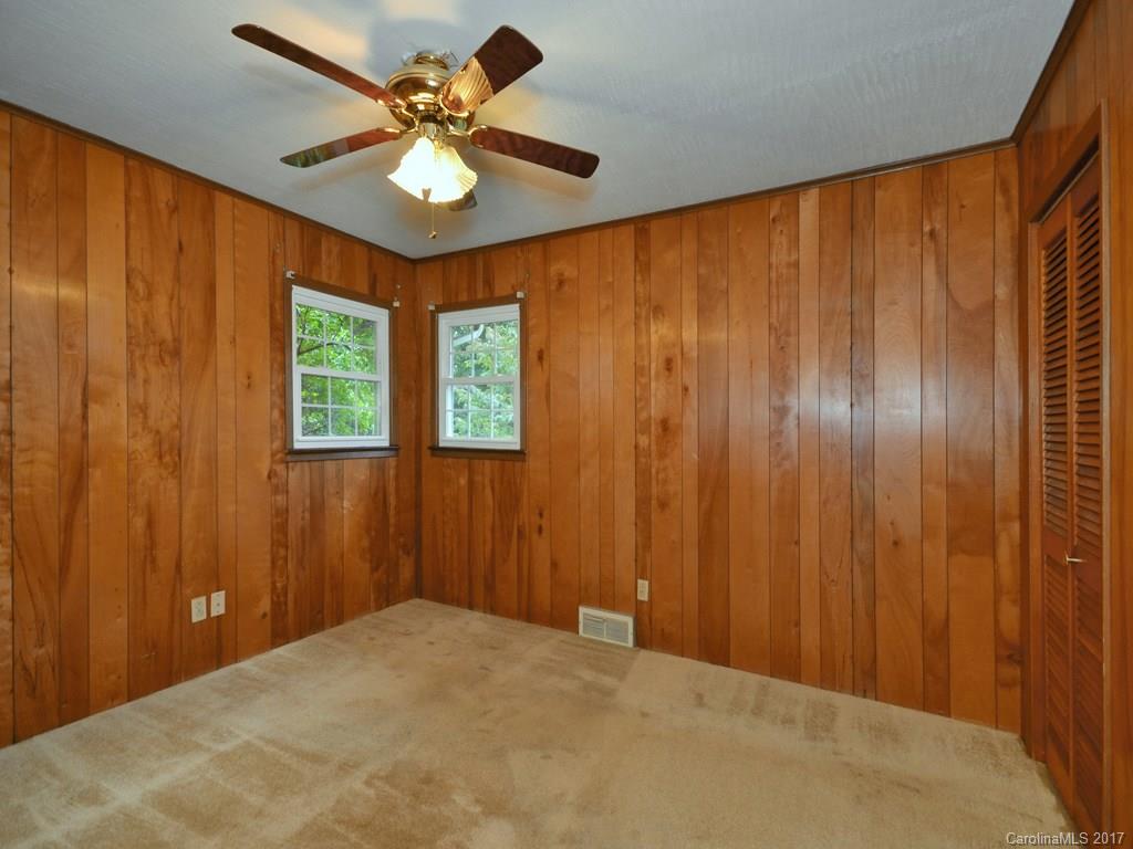 300 Woodland Drive Swannanoa NC 28778