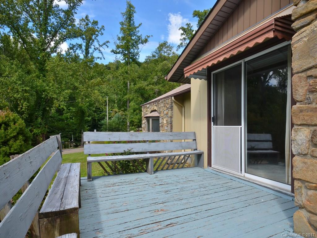 300 Woodland Drive Swannanoa NC 28778