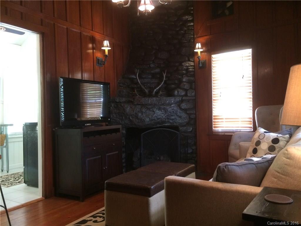 102 Jack London Court Lake Lure NC 28746