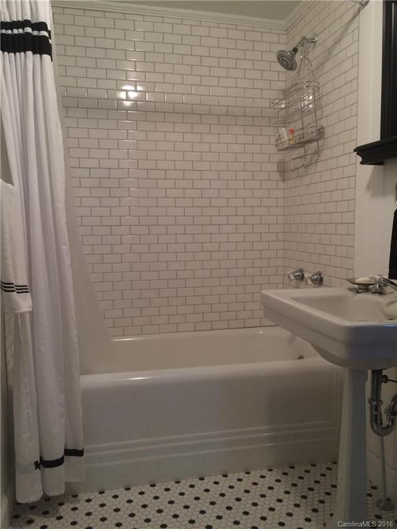102 Jack London Court Lake Lure NC 28746
