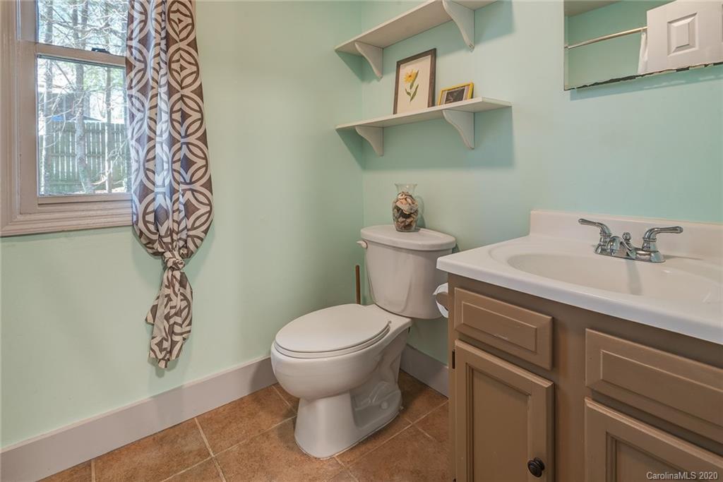 55 Morningside Drive Weaverville NC 28787