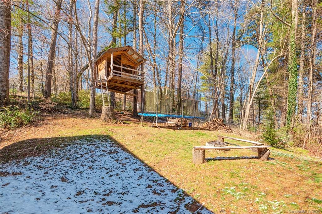 55 Morningside Drive Weaverville NC 28787