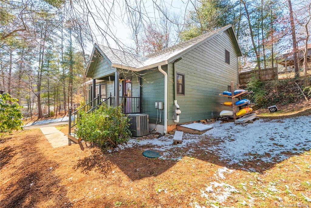 55 Morningside Drive Weaverville NC 28787