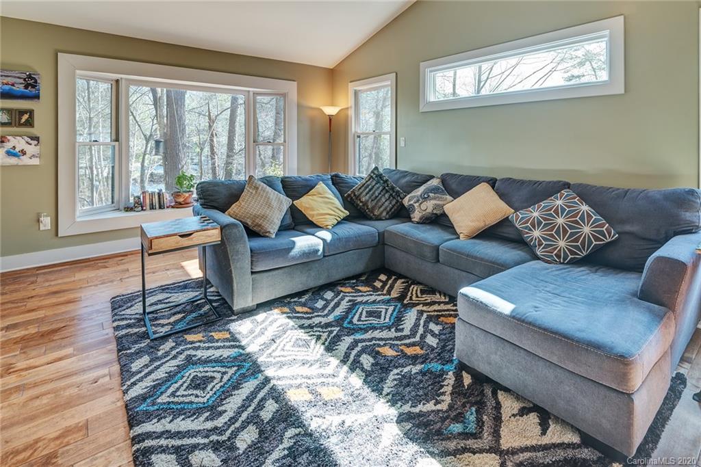 55 Morningside Drive Weaverville NC 28787
