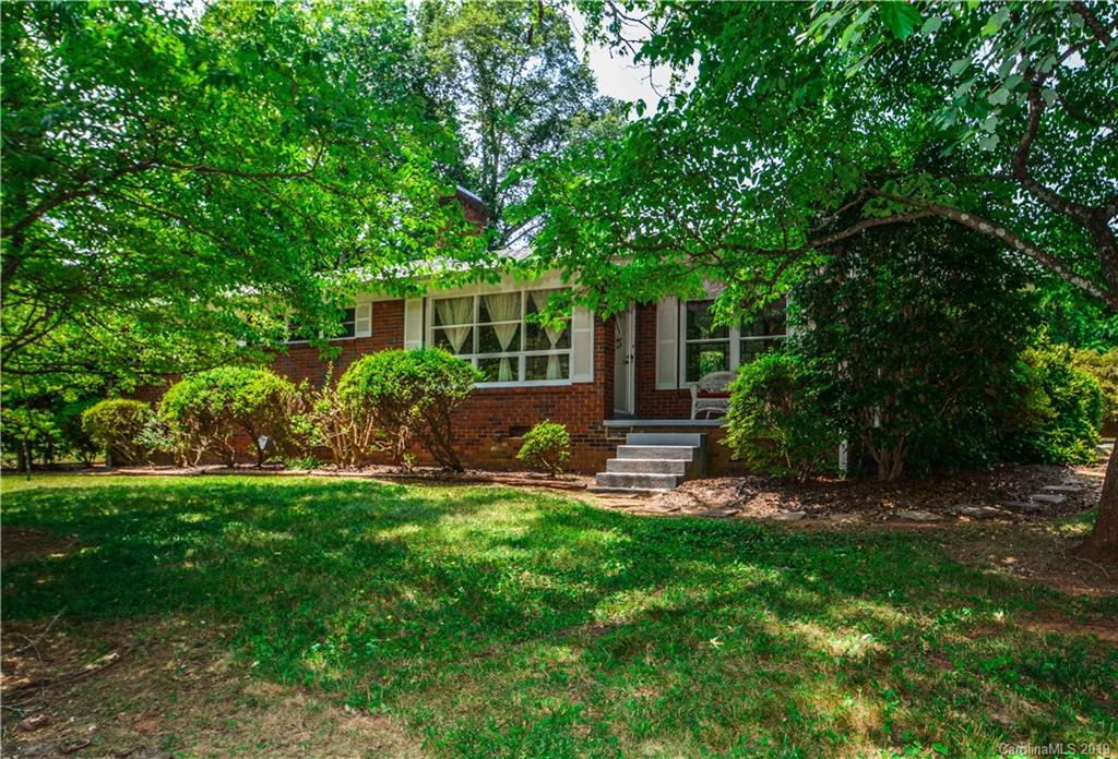 844 Meadow Lane Drive Newton NC 28658