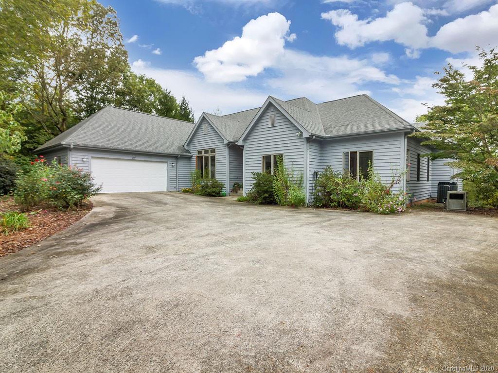 107 Overcrest Circle Brevard NC 28712
