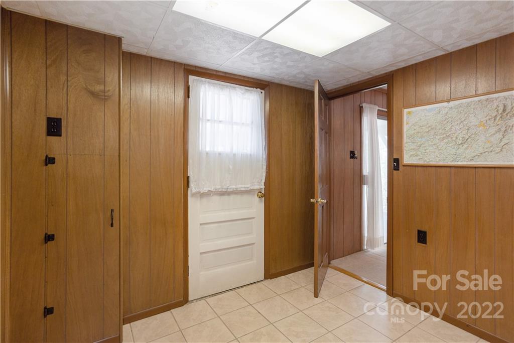 24 Leisure Mountain Road Asheville NC 28804