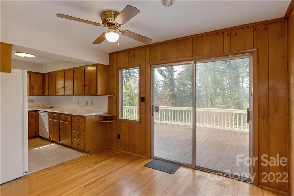 24 Leisure Mountain Road Asheville NC 28804