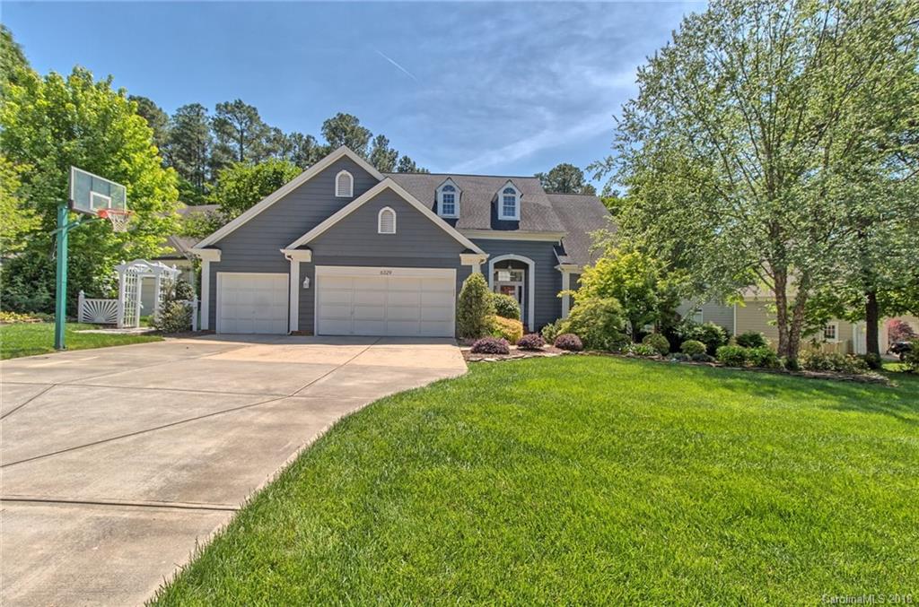 6329 Shining Rock Court Charlotte NC 28277