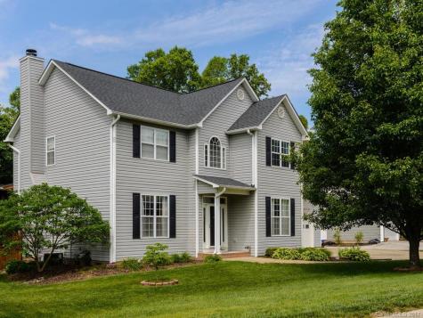 84 Walnut Crest Road Fletcher NC 28732