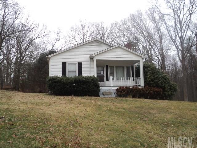 2426 Peeler Street Morganton NC 28655