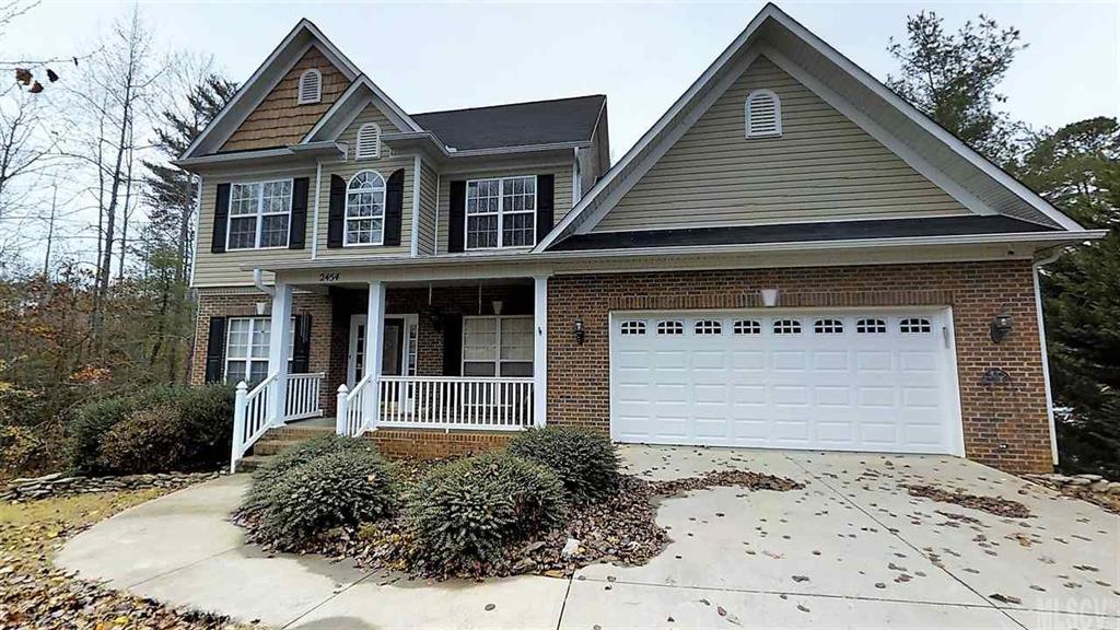 2454 27th Avenue Circle NE Hickory NC 28601