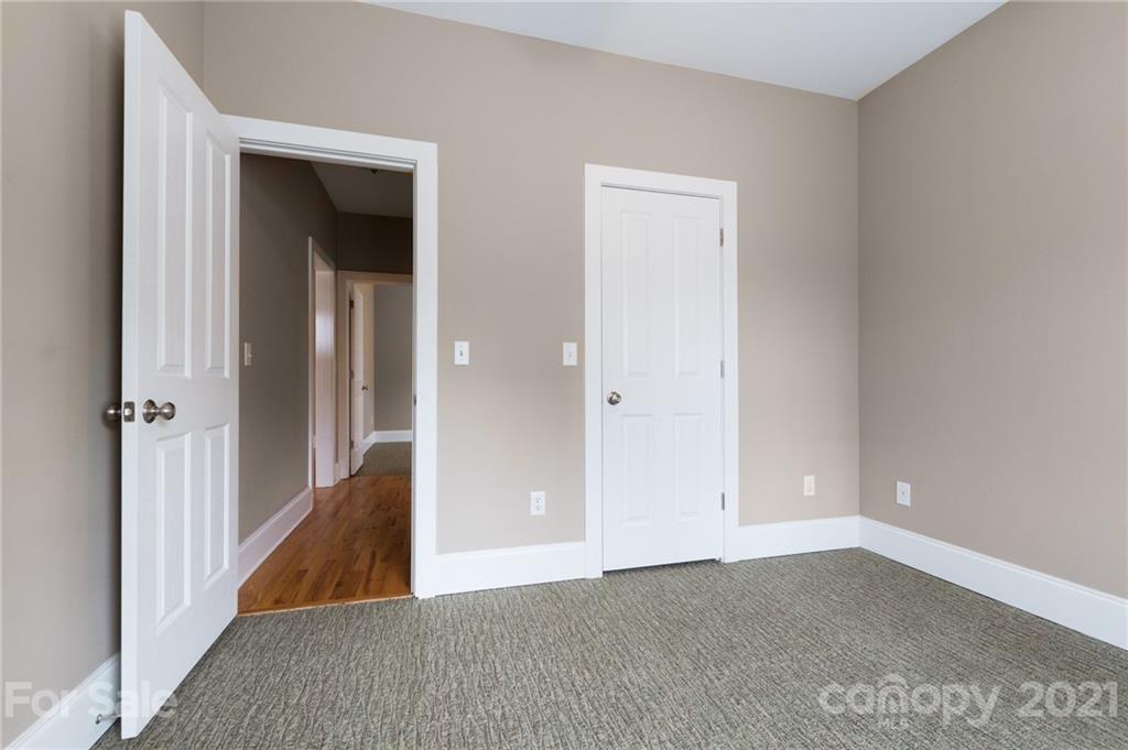 30 Lamar Avenue Asheville NC 28803