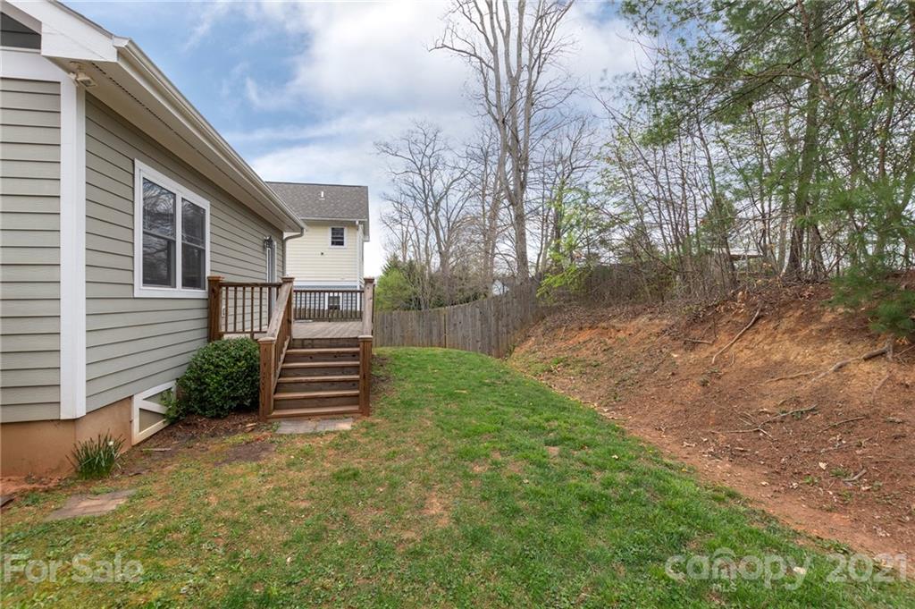 30 Lamar Avenue Asheville NC 28803