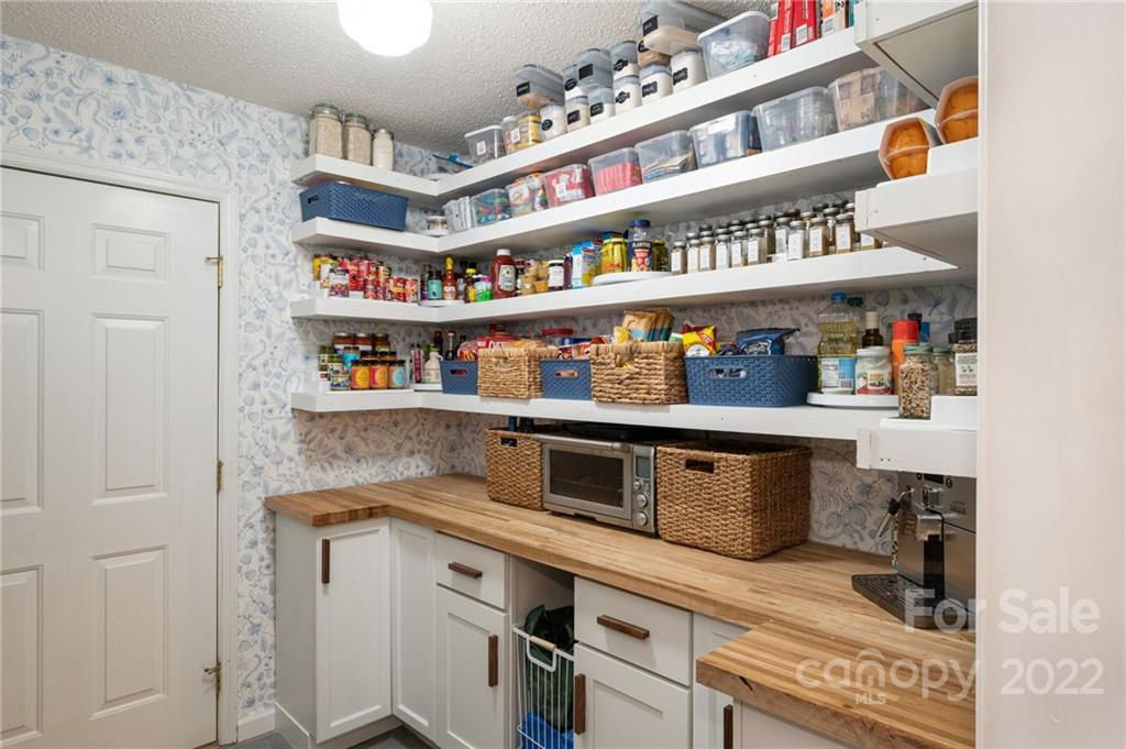 6 Pine Ridge Trail Arden NC 28704
