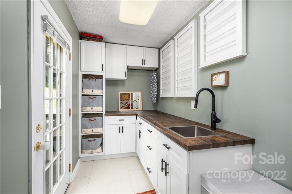 6 Pine Ridge Trail Arden NC 28704