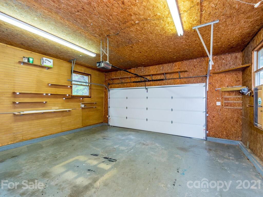 18 Oakwood Road Candler NC 28715