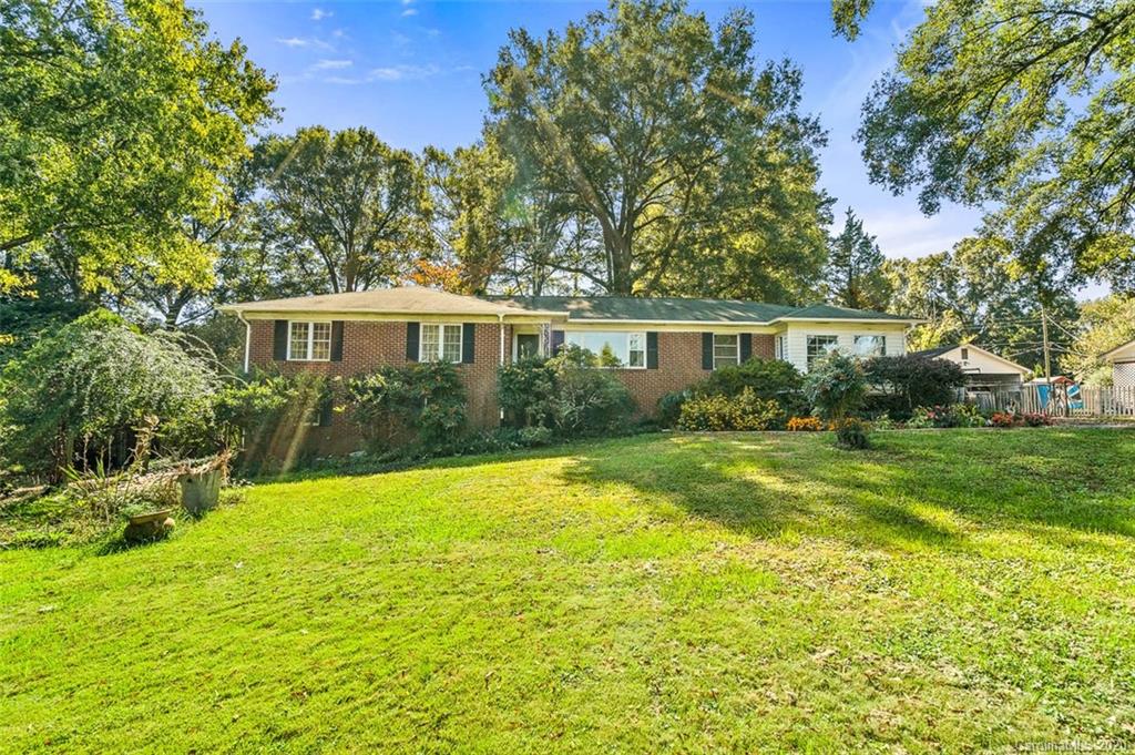 226 Shenandoah Circle Charlotte NC 28215
