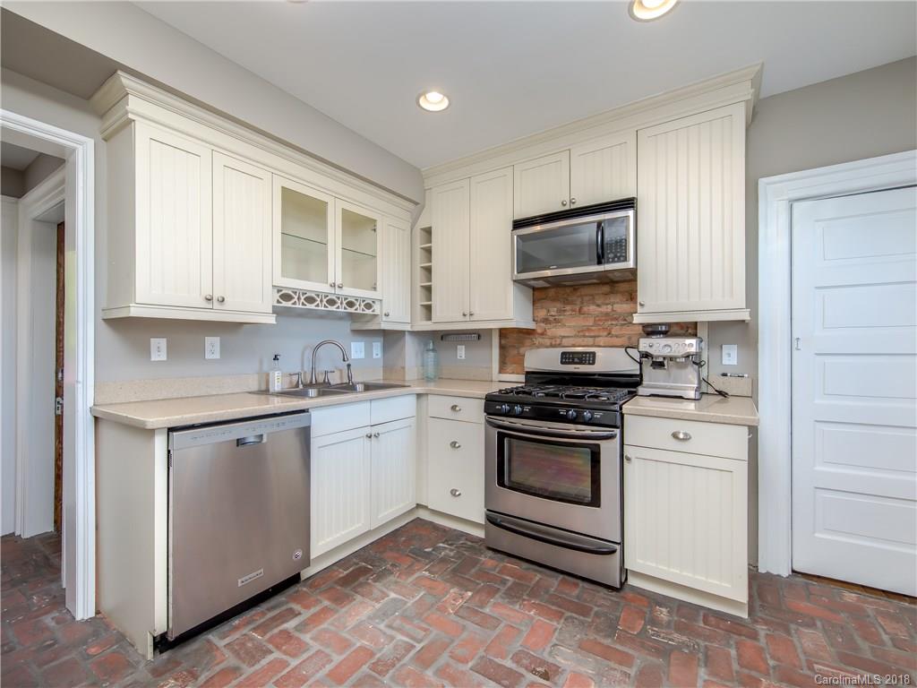 31 Jefferson Drive Asheville NC 28801