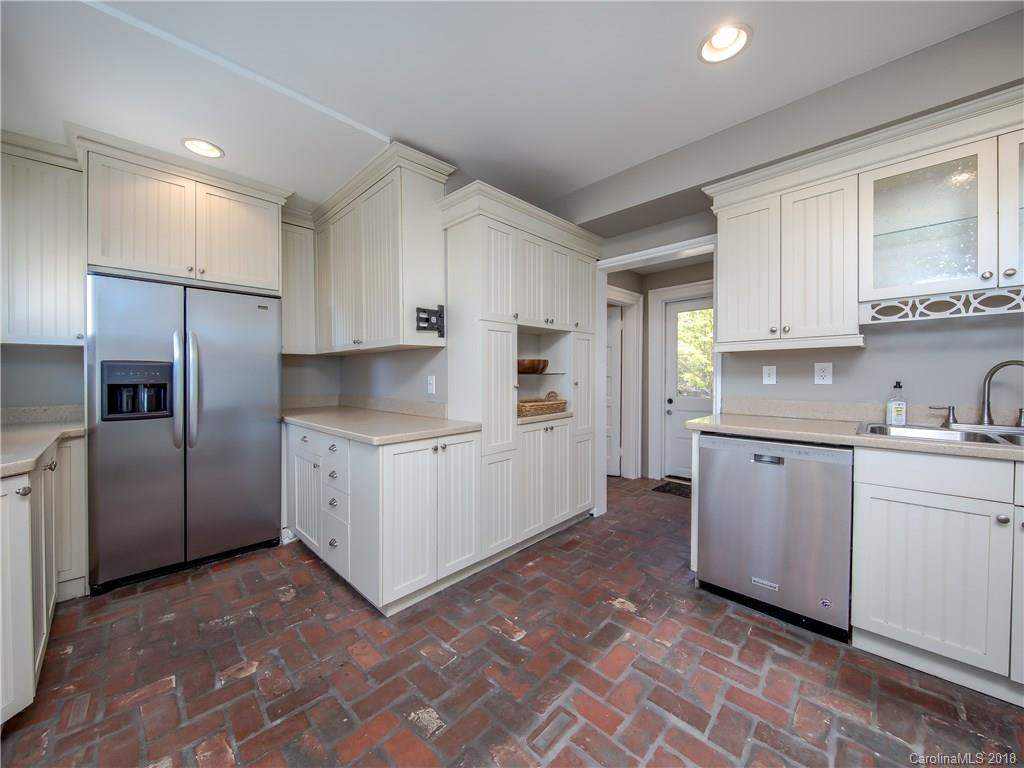 31 Jefferson Drive Asheville NC 28801