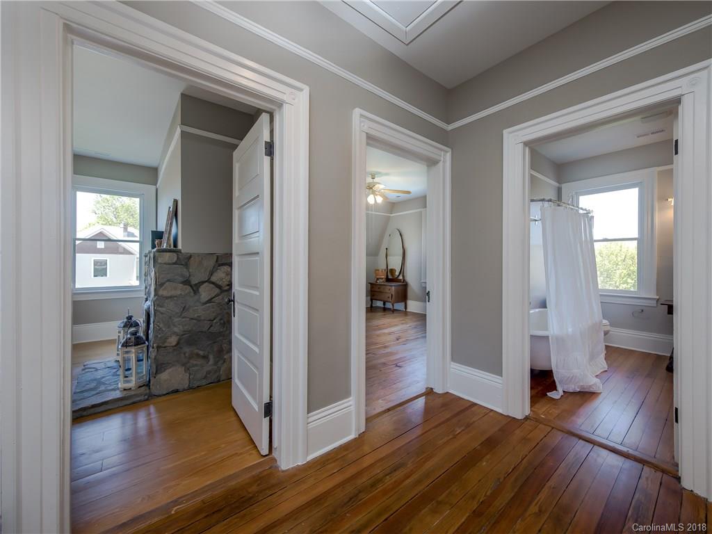 31 Jefferson Drive Asheville NC 28801
