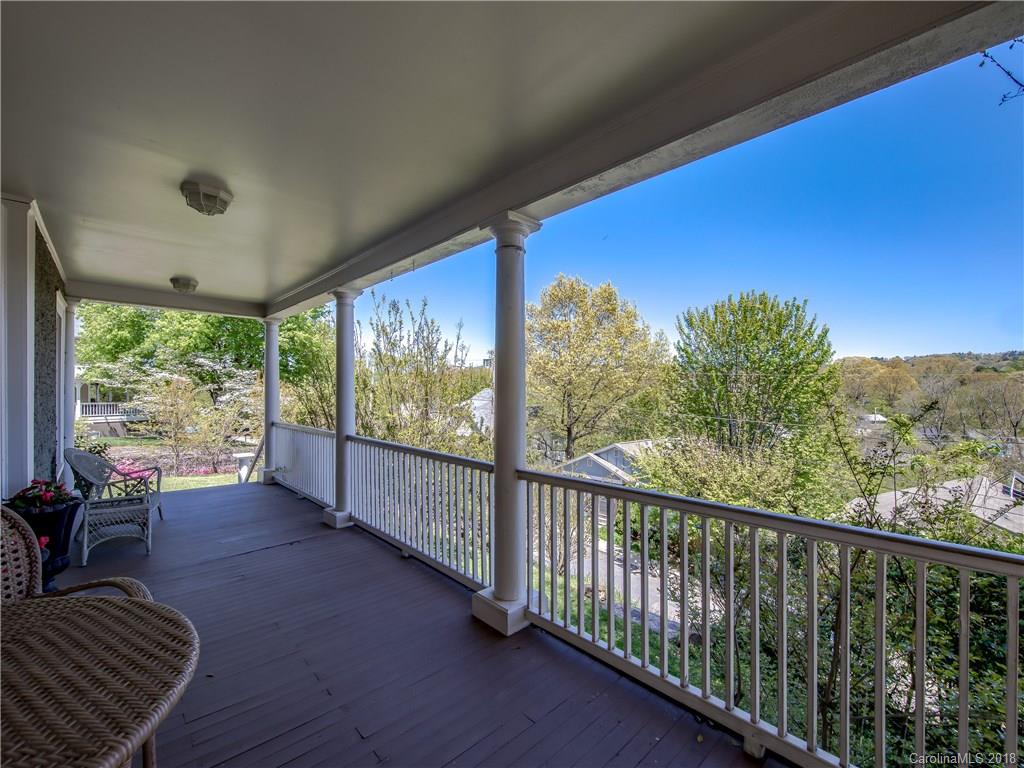 31 Jefferson Drive Asheville NC 28801
