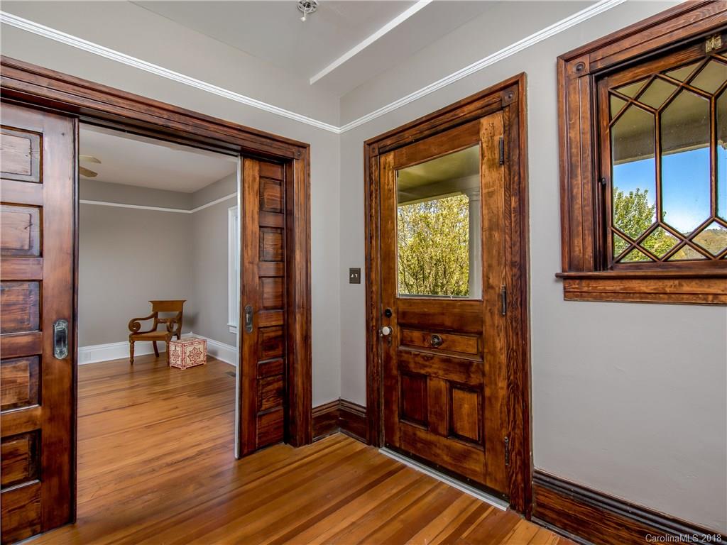 31 Jefferson Drive Asheville NC 28801