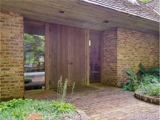 2419 Lemon Tree Lane Charlotte NC 28211