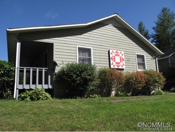 1014 Banks Creek Road Burnsville NC 28714