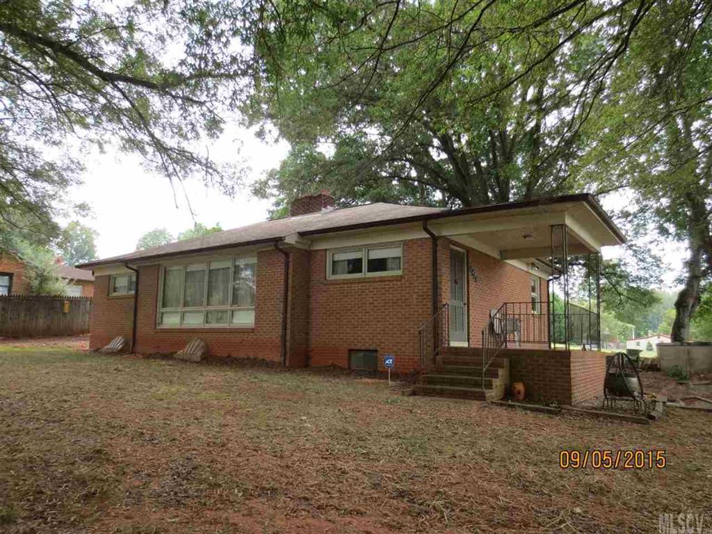 1423 Boston Road Newton NC 28658