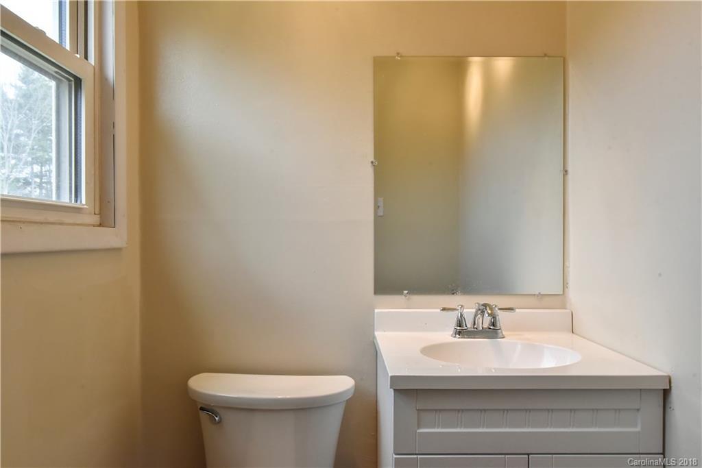 23 Pine Lane Asheville NC 28806