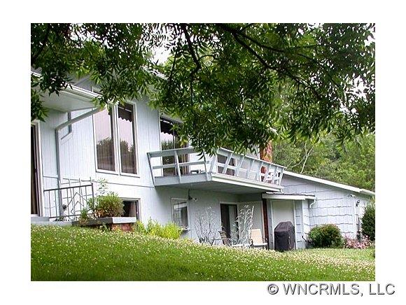 28 Beaverbrook Road Asheville NC 28804