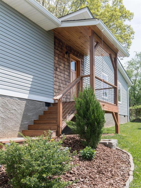 5 Oakcrest Place Asheville NC 28806
