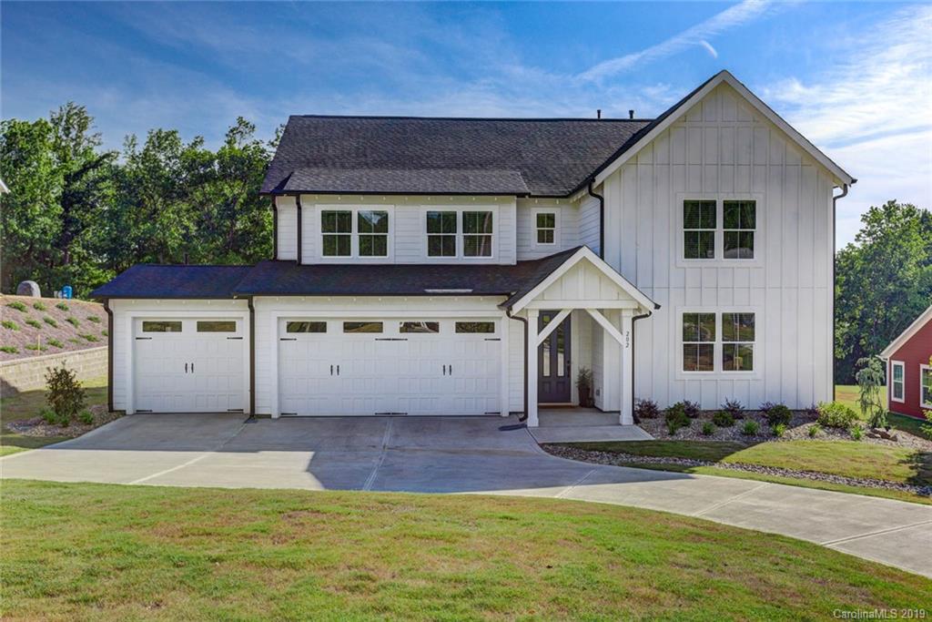 202 Country Lake Drive Mooresville NC 28115