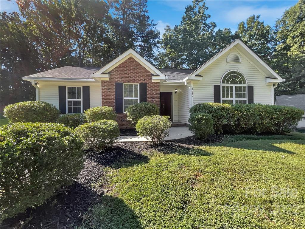 2525 Hemby Woods Drive Charlotte NC 28262