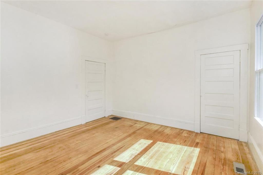 61 Brownwood Avenue Asheville NC 28806