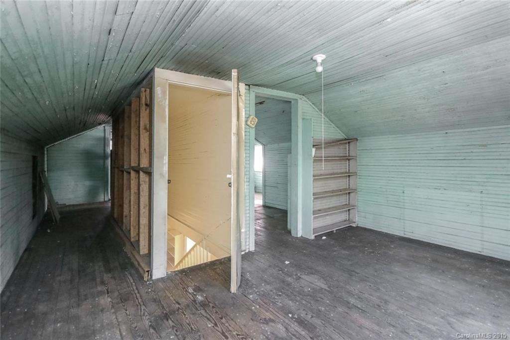 61 Brownwood Avenue Asheville NC 28806