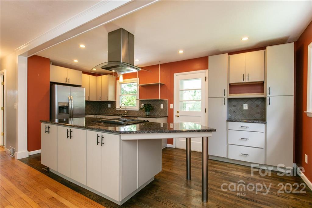 115 Darcus Lane Asheville NC 28806