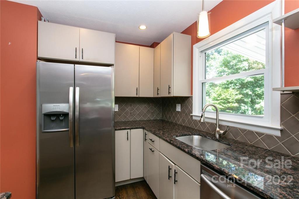 115 Darcus Lane Asheville NC 28806