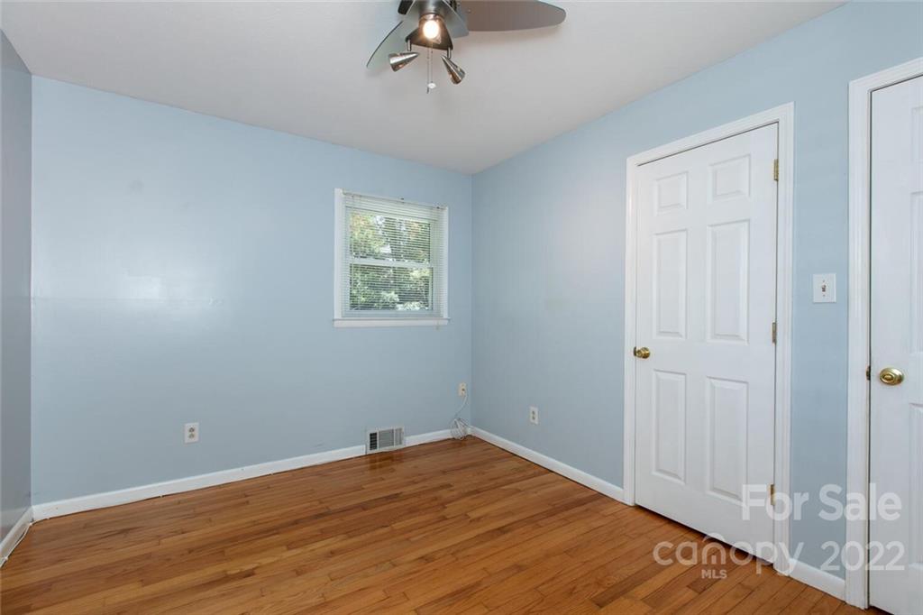 115 Darcus Lane Asheville NC 28806