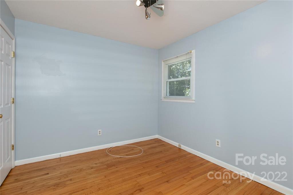 115 Darcus Lane Asheville NC 28806