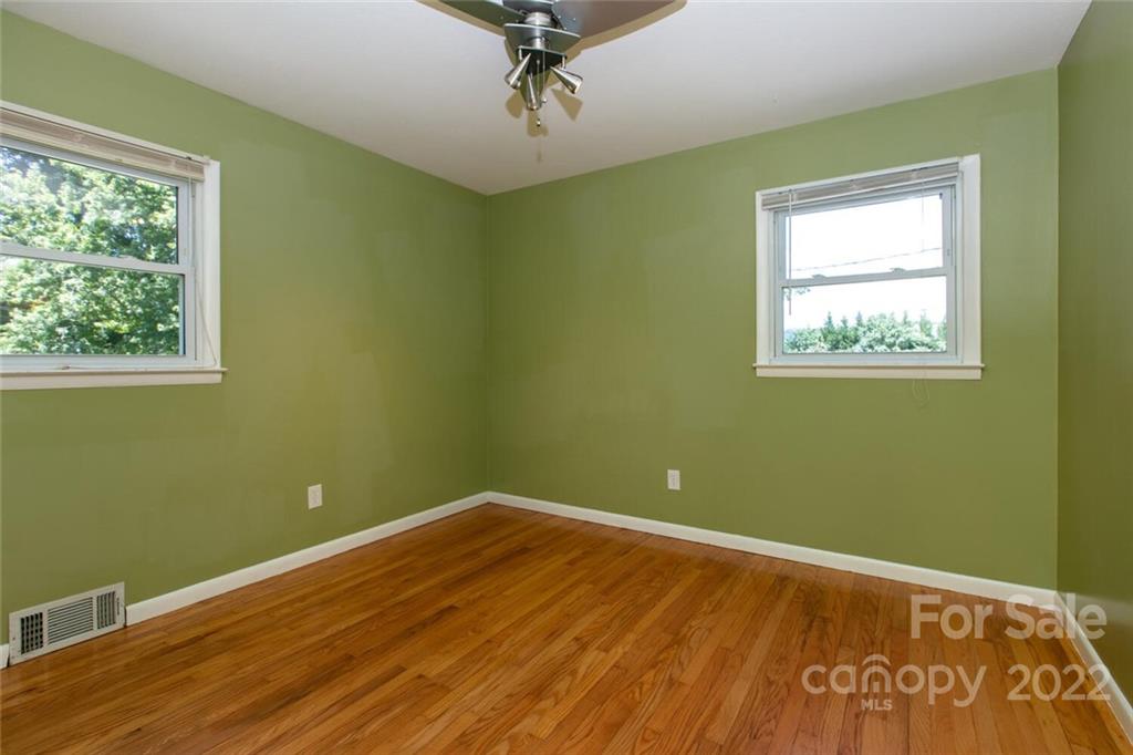 115 Darcus Lane Asheville NC 28806