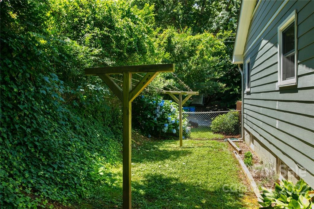 115 Darcus Lane Asheville NC 28806