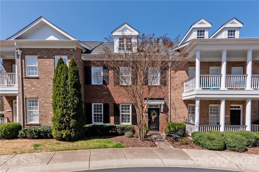 8304 Indigo Row Charlotte NC 28277