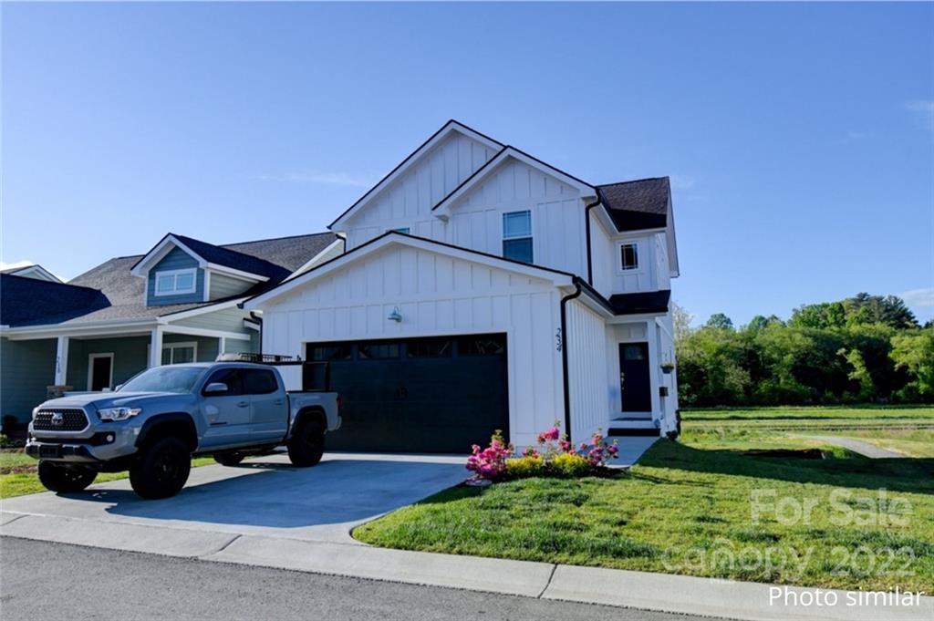 160 Leyland Circle Hendersonville NC 28792