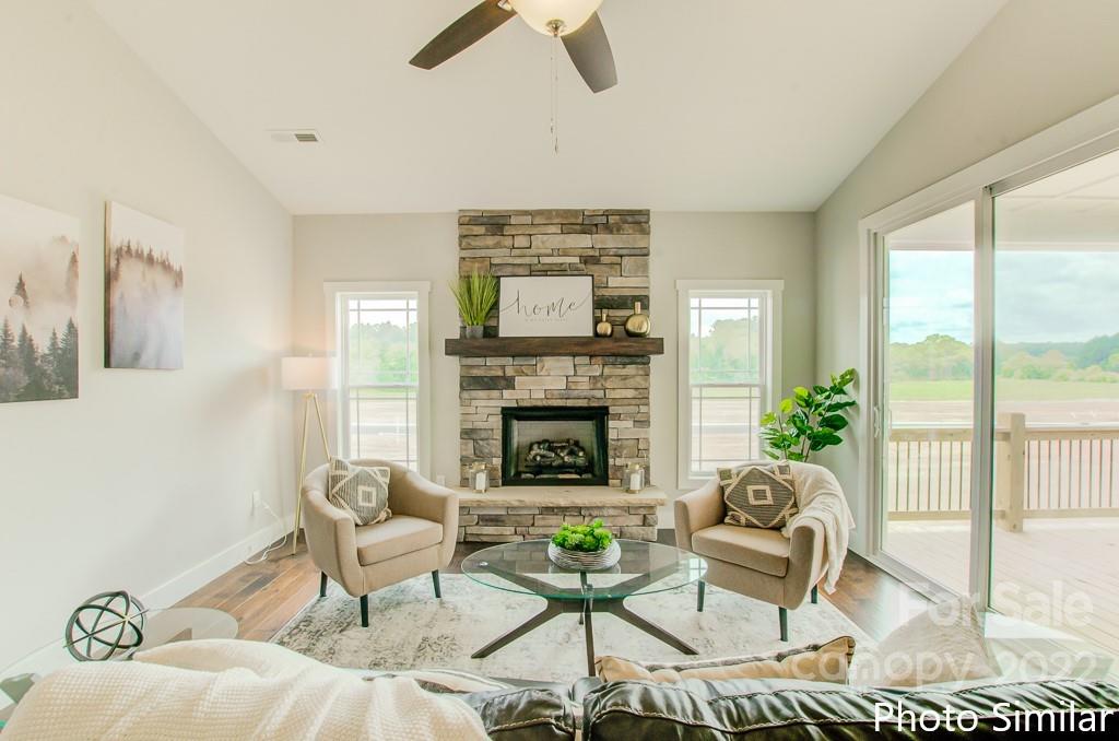 160 Leyland Circle Hendersonville NC 28792