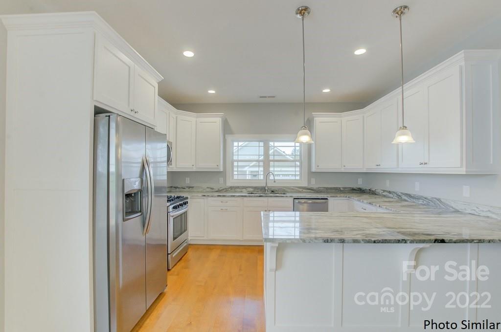 160 Leyland Circle Hendersonville NC 28792